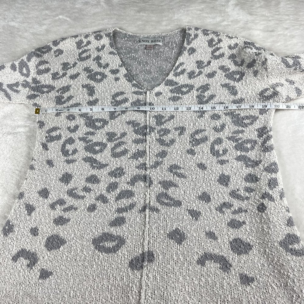 Knox Rose Leopard Print Knit Sweater Womens Size S Off White Gray V Neck Side Sp - Picture 6 of 15